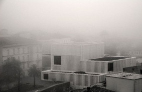 ep centro de artes visuales helga de alvear de caceres