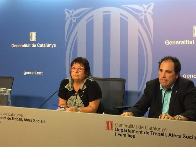 Consellera de Trabajo, D.Bassa, y el dtor.Relaciones Labores, E.Vinaixa | EUROPA PRESS ep conselleratrabajo dbassa ydtorrelaciones labores evinaixa