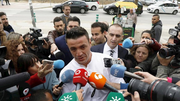 ep david serrano dueno de la finca donde cayo julen en una imagen de archivo llegando a los juzgados