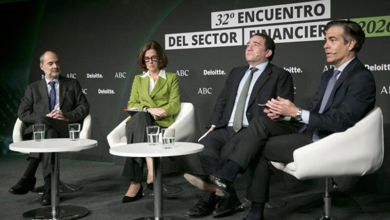 ep desde la izquierda el director general de ceca antonio romero la presidente de aeb alejandra