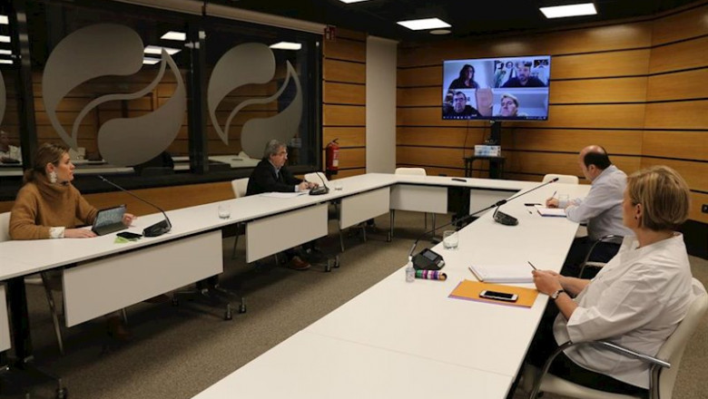 El EBB del PNV celebra su reunión semanal en su sede con varios de sus miembros presentes y otros por vía telemática | PNV ep el ebb del pnv celebra su reunion semanal en su sede con varios de sus miembros presentes y otros