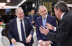 ep el ministro de industria y turismo jordi hereu el ministro de politica territorial y memoria