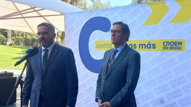 ep el presidente de croem miguel lopez abad a la izquierda y el presidente de la ceoe antonio ep el presidente de croem miguel lopez abad a la izquierda y el presidente de la ceoe antonio