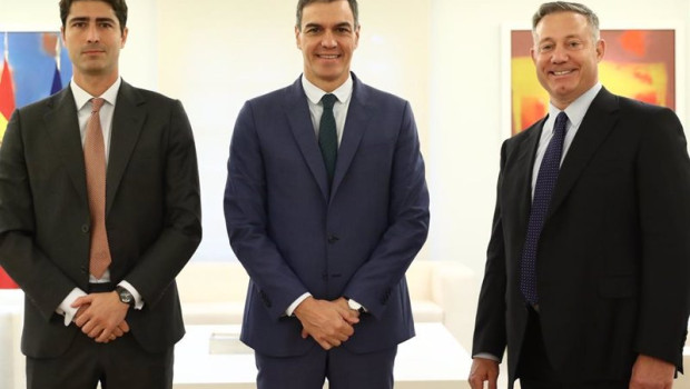 ep el responsable de ifm en espana jaime siles y el director global de infraestructuras kyle mangini