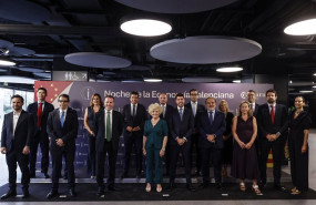 ep foto de familia durante la noche de la economia valenciana