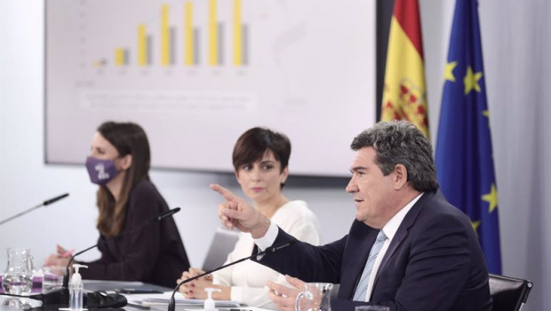 ep i d la ministra de igualdad irene montero la ministra portavoz y de politica territorial isabel