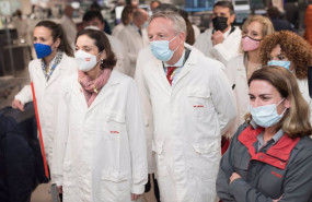 ep la ministra de industria comercio y turismo reyes maroto en su visita a las instalaciones
