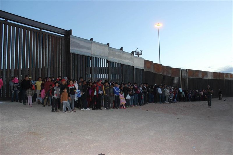 ep migrantes detenidos en la frontera de estados unidos con mexico