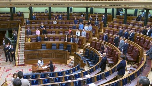 ep minutosilencioescanos vacios