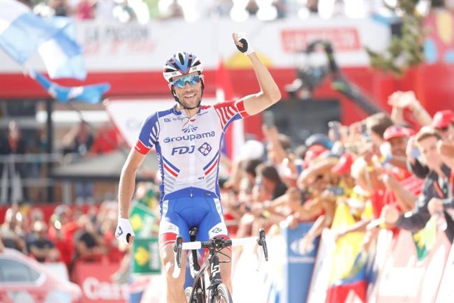 Thibaut Pinot celebra su victoria en Andorra | PHOTGOMEZ SPORT ep thibaut pinot celebravictoriaandorra