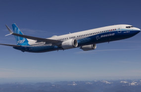 dl boeing 737 10 in flight dl boeing 737 10 in flight