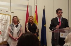 ep angel huelamo directorfsf recogemedallaoromerito humanitario