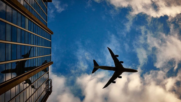 ep archivo   avion volando 20260513182503