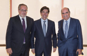 ep archivo   el presidente de sacyr manuel manrique carceller y moreno carretero en una foto de 2018