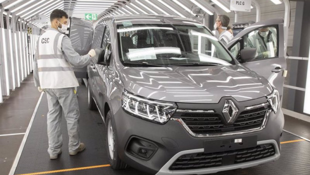 ep archivo   planta automovilistica de renault