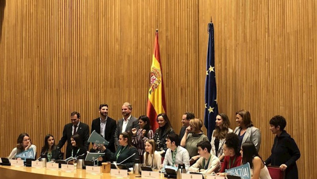 ep educo reclama en el congreso una ley de infancia