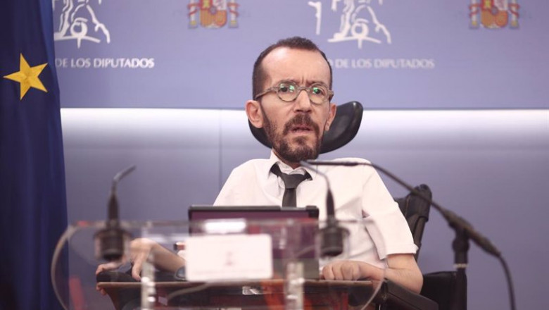 ep el portavoz parlamentario de unidas podemos pablo echenique en rueda de prensa en el congreso de ep el portavoz parlamentario de unidas podemos pablo echenique en rueda de prensa en el congreso de
