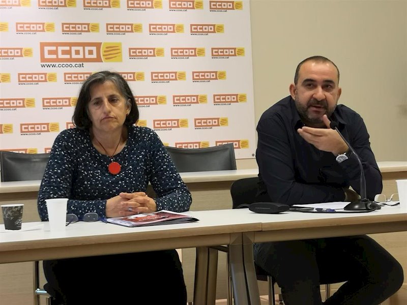 ep el secretario general de ccoo de catalunya javier pacheco y la portavoz dolors llobet ep el secretario general de ccoo de catalunya javier pacheco y la portavoz dolors llobet