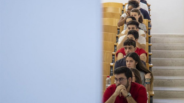 ep estudiantes en la selectividad del ano pasado en la universidad de sevilla
