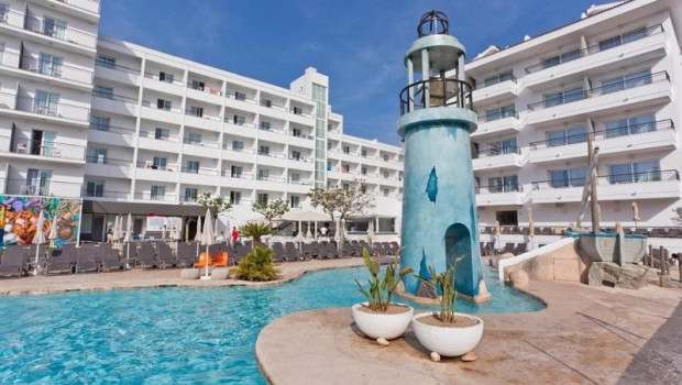 ep fergus club pineda splash