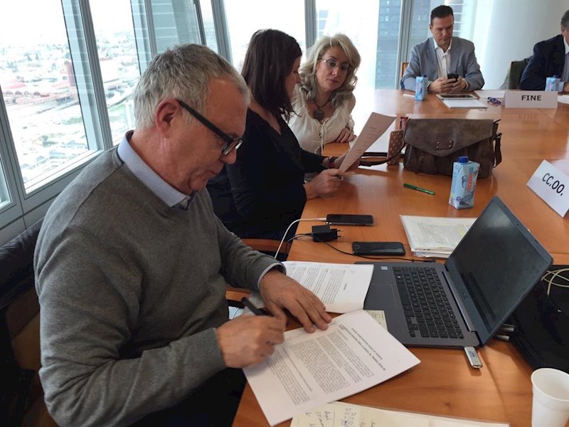 ep firma del acuerdo de registro de jornada en banco