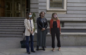 ep i d la ministra de derechos sociales ione belarra la alcaldesa de barcelona ada colau y la