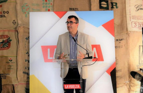 ep javier guillen en la presentacion de los maillots de la vuelta