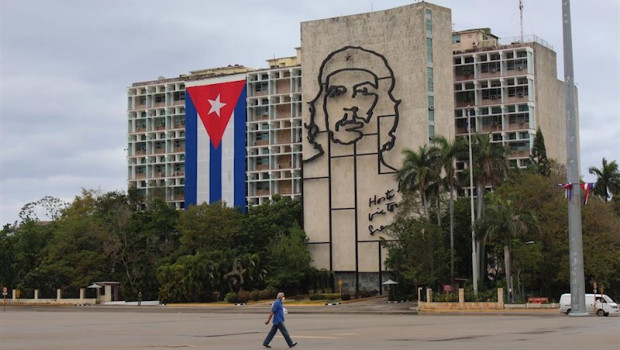 ep plaza de la revolucion de la habana durante la pandemia de coronavirus