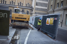 ep un trabajador de la construccion trabaja en una obra el dia en el que se reactiva la actividad