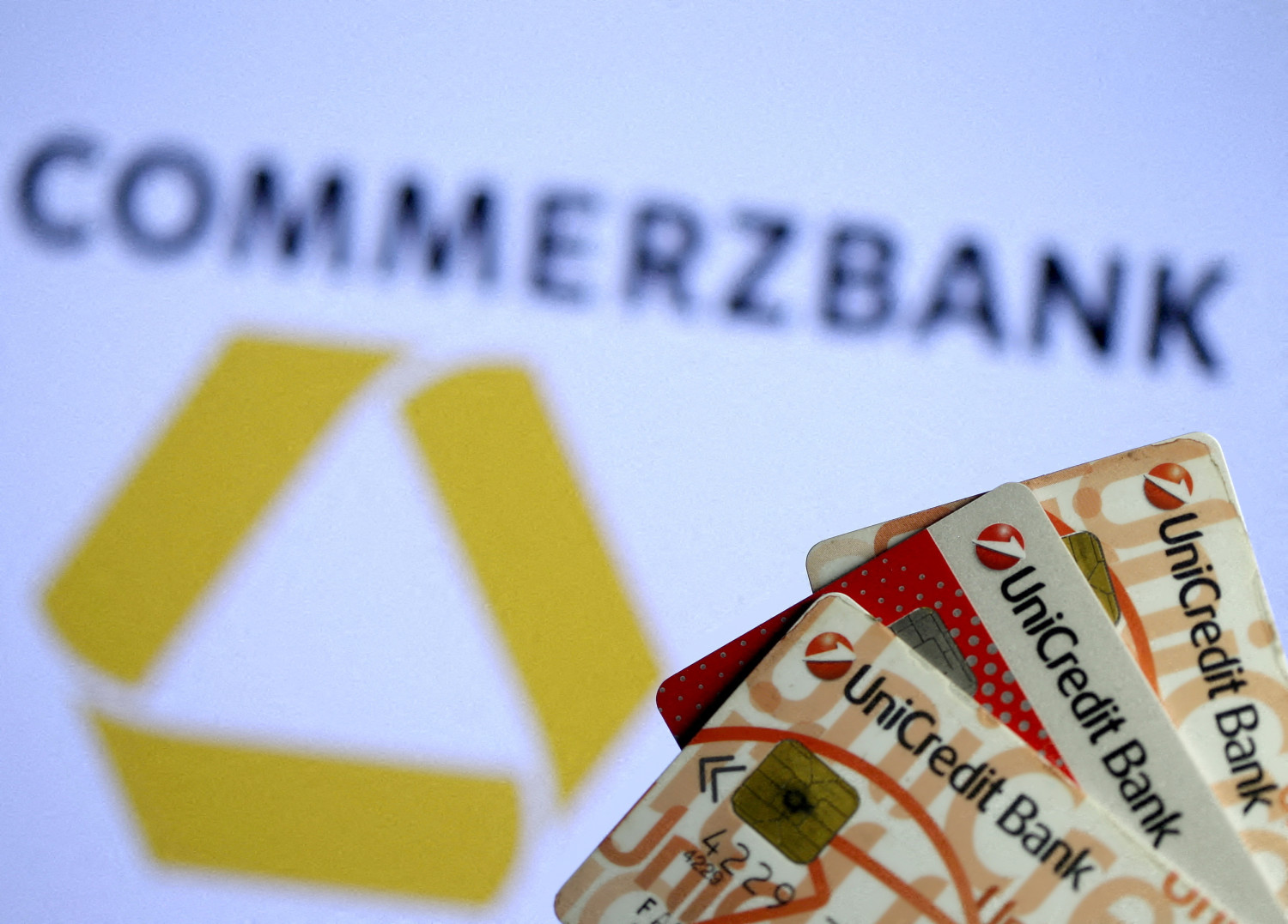 JP Morgan y Citi aprueban la ofensiva audaz de UniCredit sobre Commerzbank