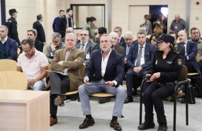 ep alvaro perez alonso bigotes pablo crespofrancisco correa 20180115143902