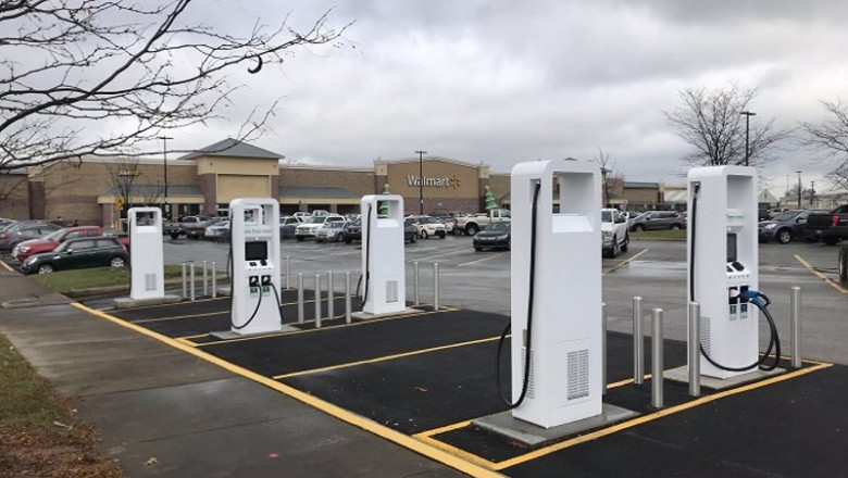 ep archivo   estacion de puntos de recarga para vehiculos electricos en supermercado walmart en