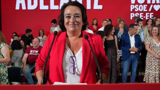 ep archivo   la cabeza de lista de los socialistas vascos al congreso por gipuzkoa rafaela romero
