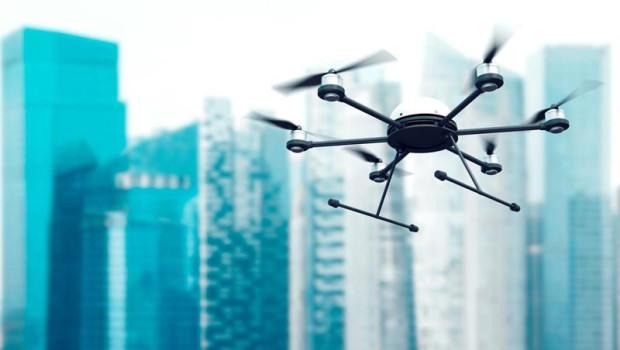 ep archivo   un dron en vuelo