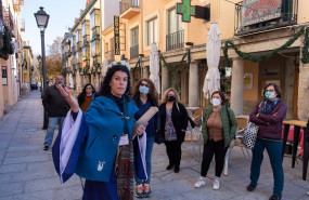 ep archivo   un grupo de turistas en una via de san lorenzo de el escorial