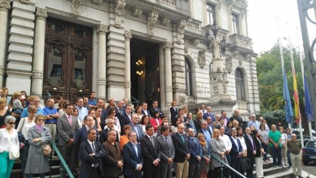 ep concentracionparlamento asturianorepulsaatentadobarcelona