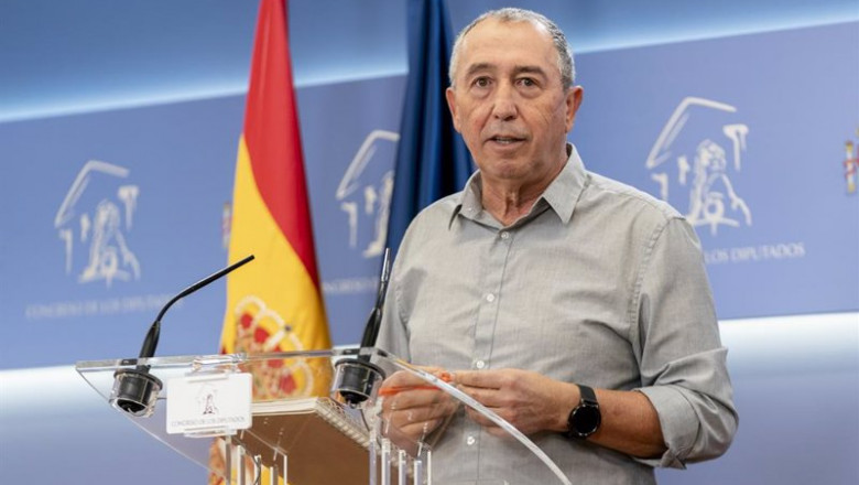 El portavoz de Compromís en el Congreso, Joan Baldoví, interviene en una rueda de prensa en el Congreso | A. Pérez Meca - Europa Press ep el portavoz de compromis en el congreso joan baldovi interviene en una rueda de prensa en el