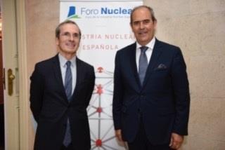 El embajador de Francia en España, , Yves Saint-Geours, e Ignacio Araluce | JONATHAN ALONSO DELGADO ep embajadorfranciaespana yves saint-geours e ignacio araluce