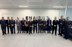 ep enaire acoge en el centro de madrid una reunion con el jefe de estado mayor del ejercito del aire