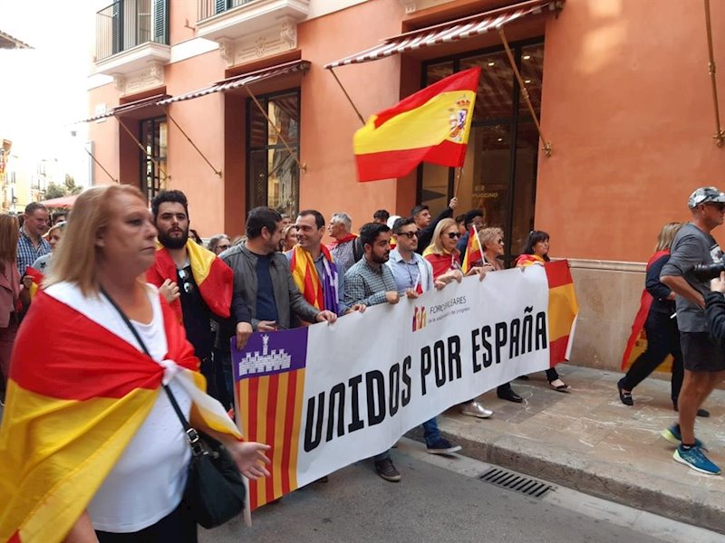ep imagen de la cabecera de la manifestacion unidos por espana celebrada este sabado en palma