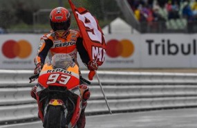ep marc marquez bandera motogp