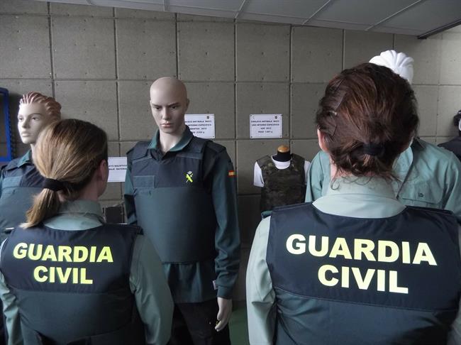 ep mujeresla guardia civillos nuevos chalecos antibalas