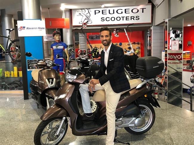 ep peugeot tweet scootervendidola marca francesaespana20000 uni