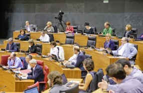 ep plenoparlamentonavarra cuatripartito