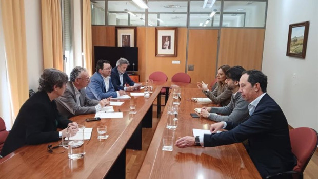 ep responsables de nostrum group se reunen con el delegado del gobierno en extremadura