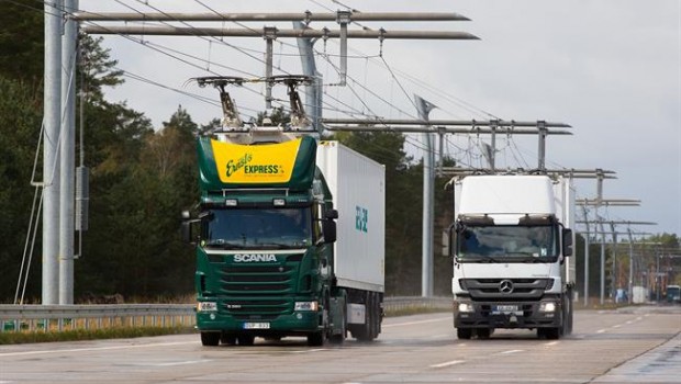 ep siemens ehighway testfahrt mit bundesumweltministerin hendricks siemens ehigh