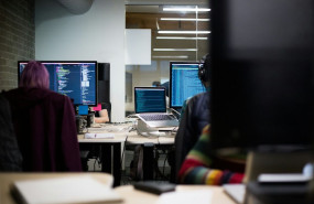 hack capital uv5 bsypfum unsplash