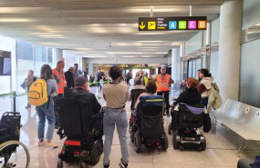 ep archivo   visita del servicio de promocion de la autonomia personal del govern y de la asociacion