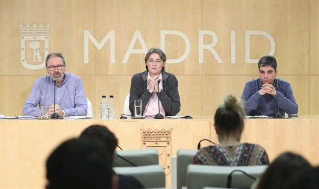 Barbero, Higueras y Castaño, en rueda de prensa tras la muerte de un mantero | AYUNTAMIENTO DE MADRID ep barbero higuerascastano en ruedaprensala muerteun mantero