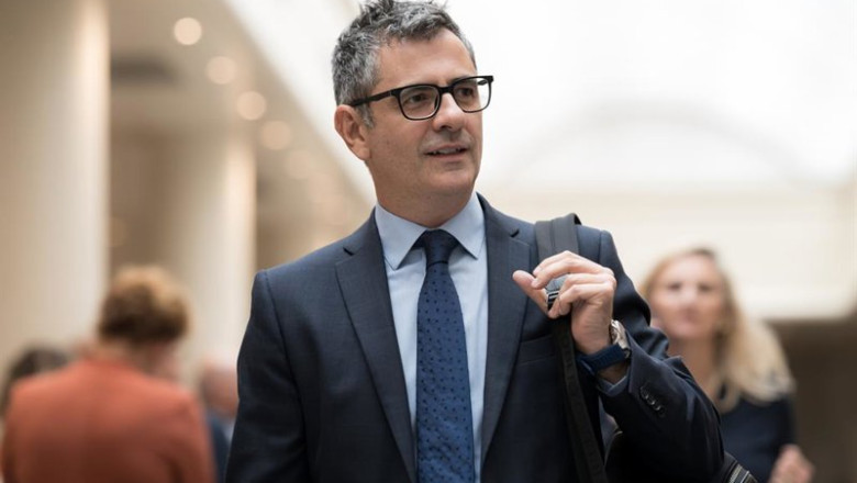 ep el ministro de la presidencia justicia y relaciones con las cortes felix bolanos a su llegada